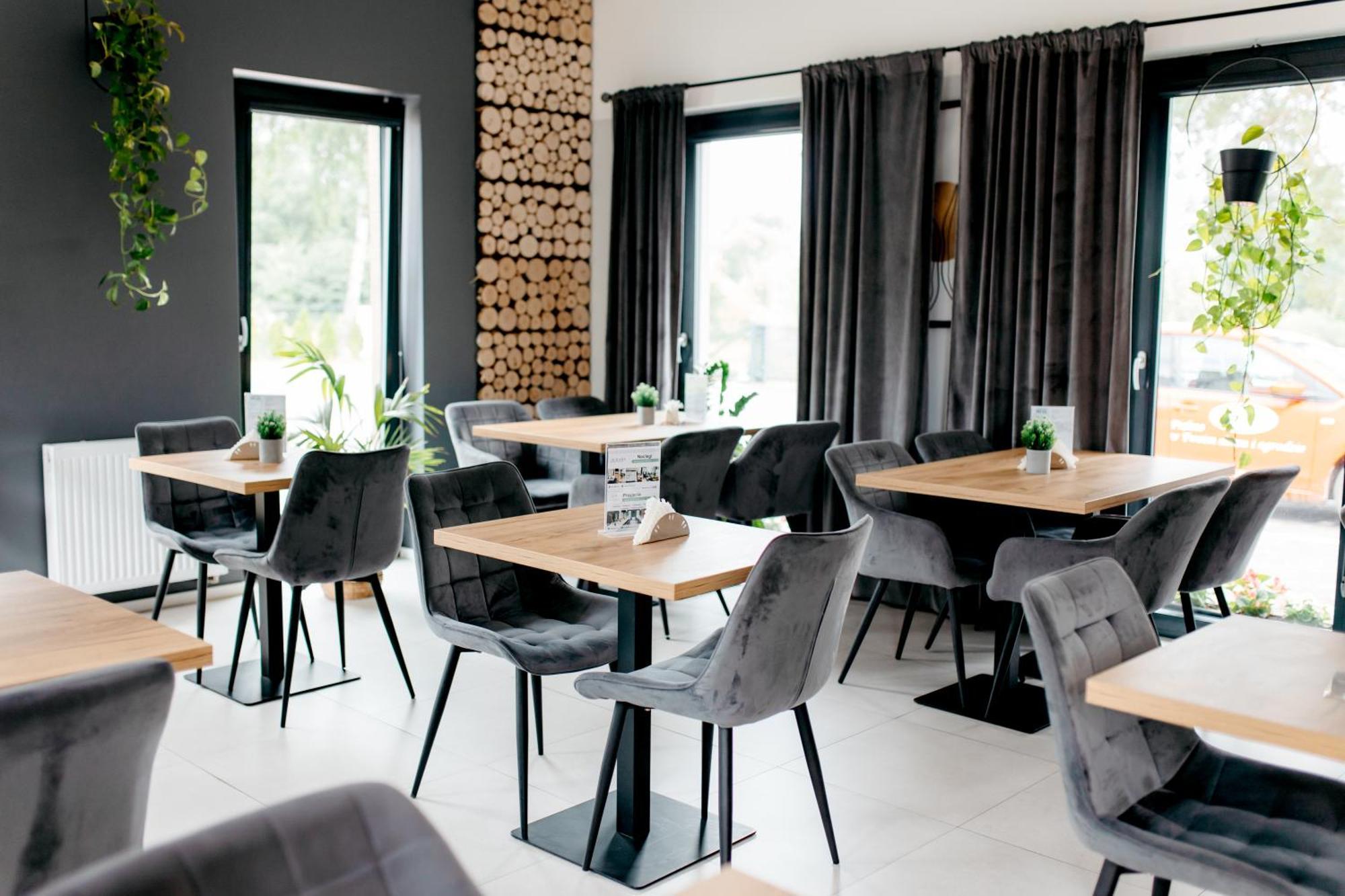 Raba Resort - Domki I Apartamenty Pod Krakowem Гдув Экстерьер фото